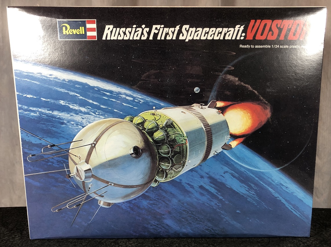 Revell - Russia's First Spacecraft: VOSTOK 1:24 scale Plastic Model Kit  #RVL-H1844