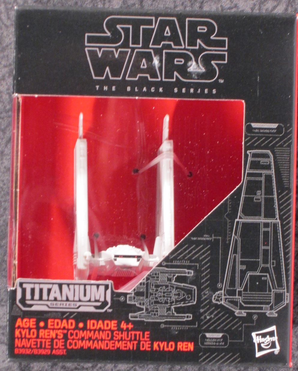 Colors May Vary Star Wars The Force Awakens Black Series Titanium Kylo Ren’s Command Shuttle 