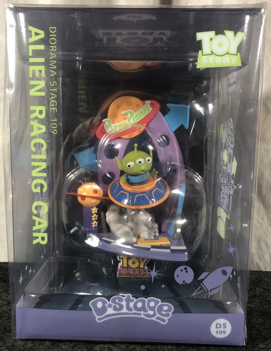 Beast Kingdom - Disney Toy Story Alien Racing Car D-Stage Statue #BKM ...