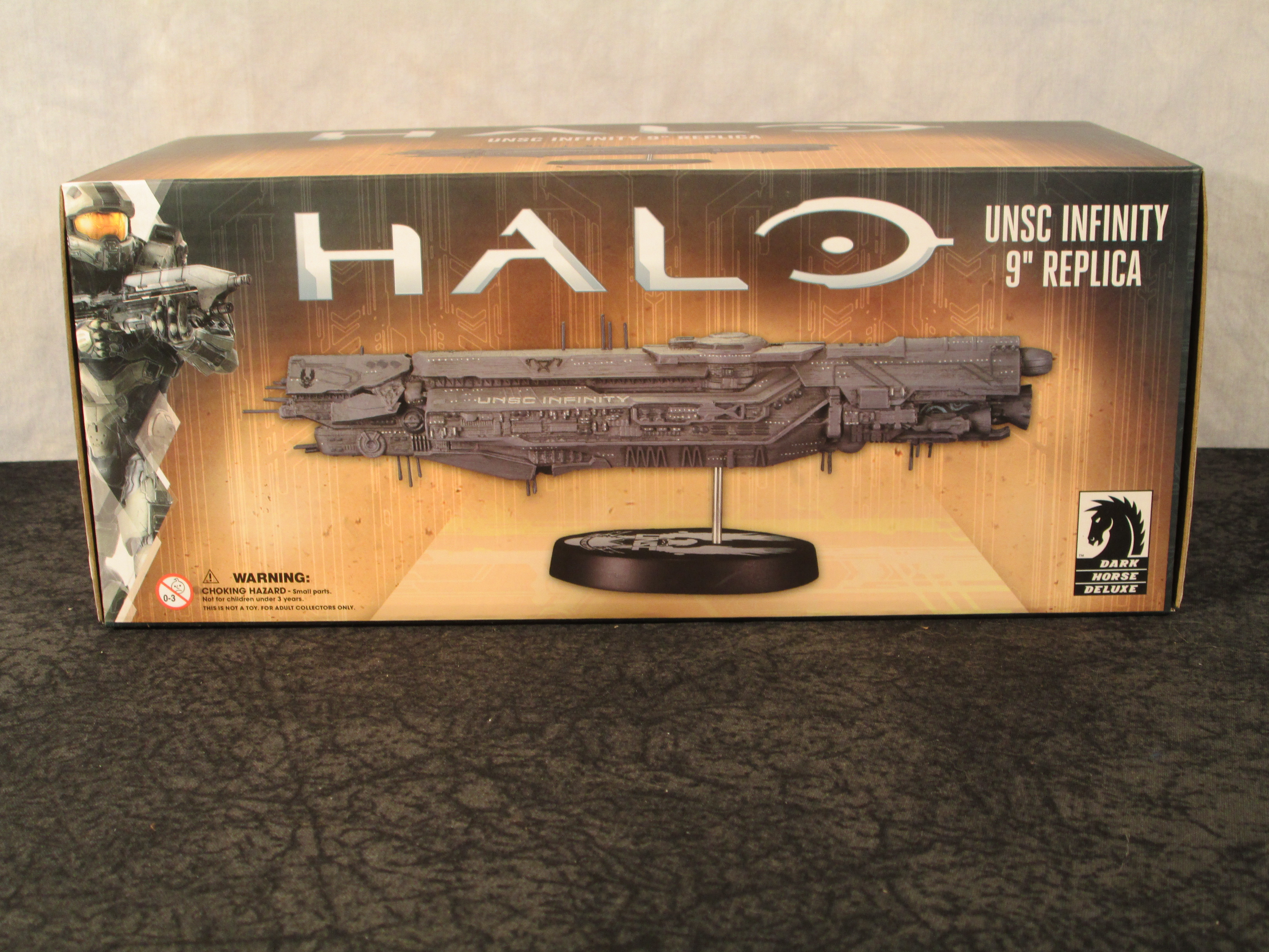 Miniature Replica UNSC Pelican Dropship Dark Horse Halo 9 Inch
