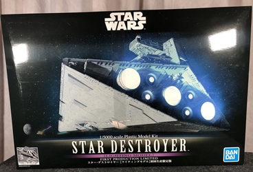 Star Wars A New Hope 1:5000 scale Star Destroyer Lighted Plastic Model Kit 