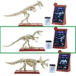 Jurassic World: Fallen Kingdom Velociraptor Fossil Strikers Kit 