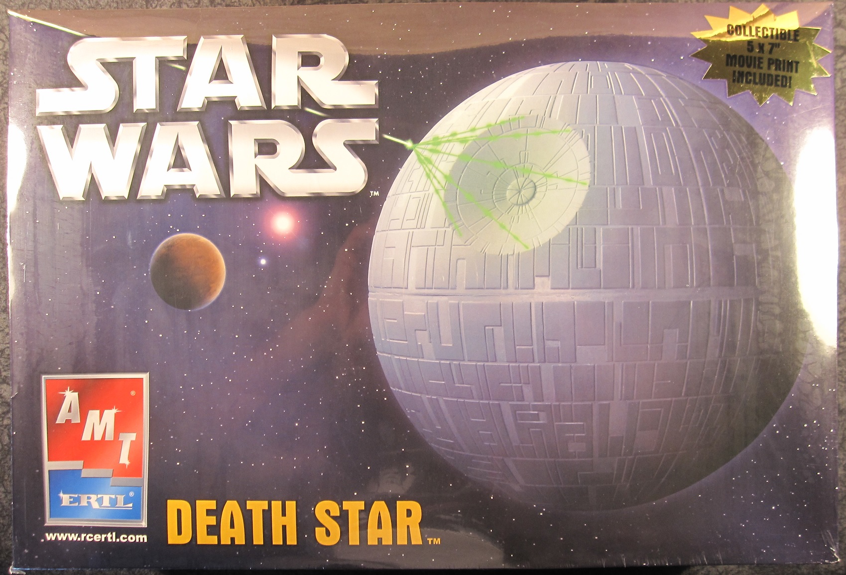 Star Wars Death Star plastic model kit 