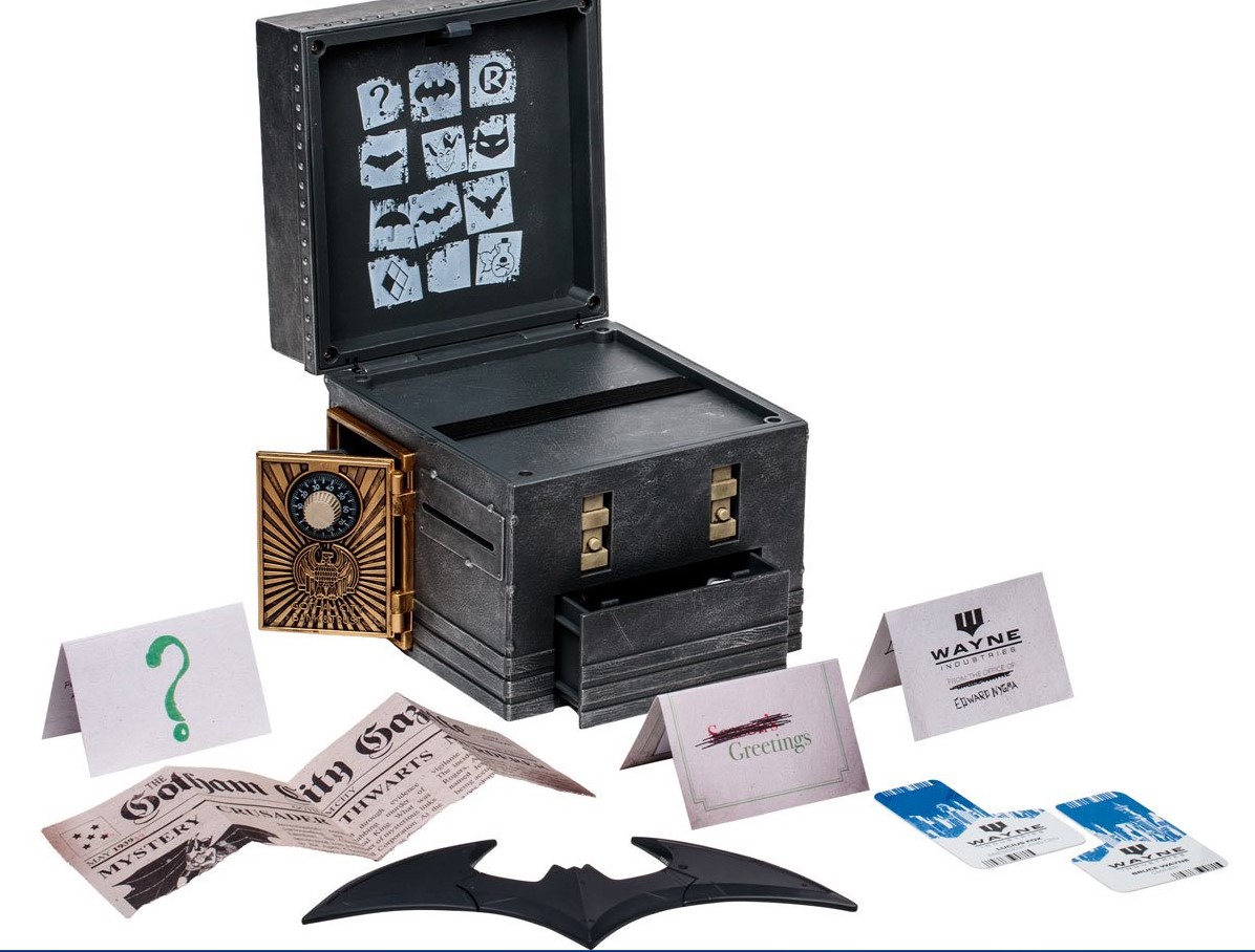 Batman The Riddler Puzzle Box by Edward Nygma Prop Replica 