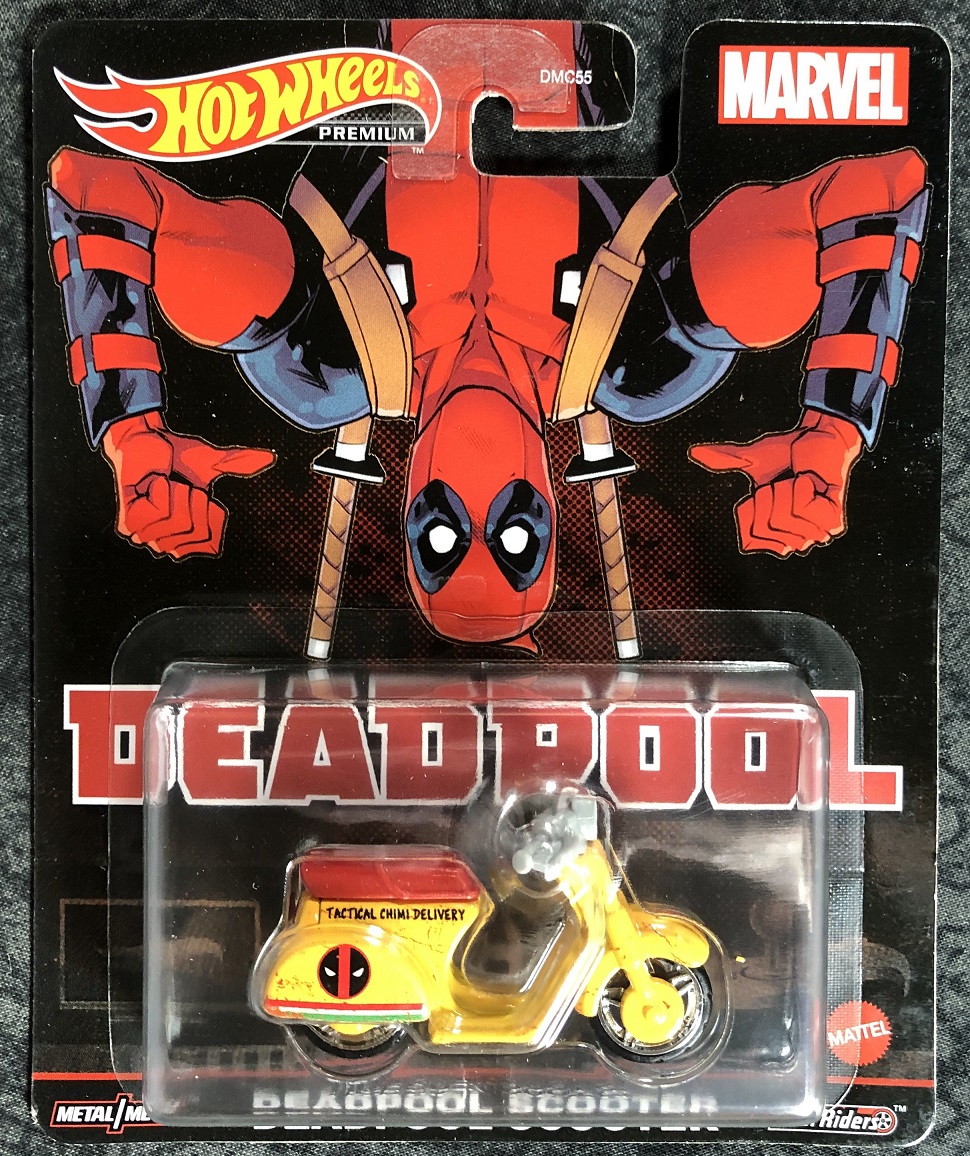 Marvel Avengers Deadpool Yellow Scooter Die-Cast Vehicle 