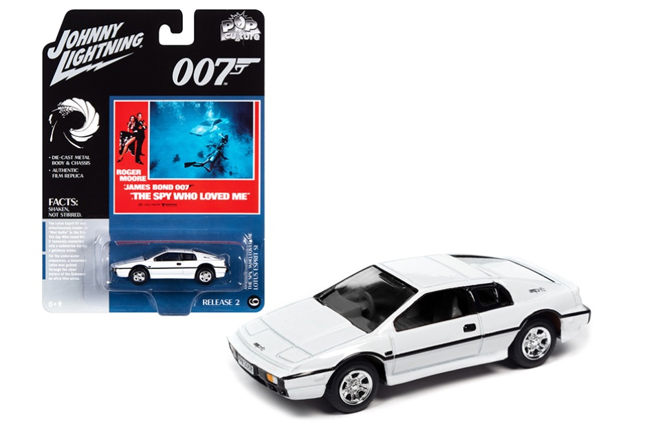 James Bond The Spy Who Loved Me 1:64 Lotus Esprit S1 die cast vehicle 