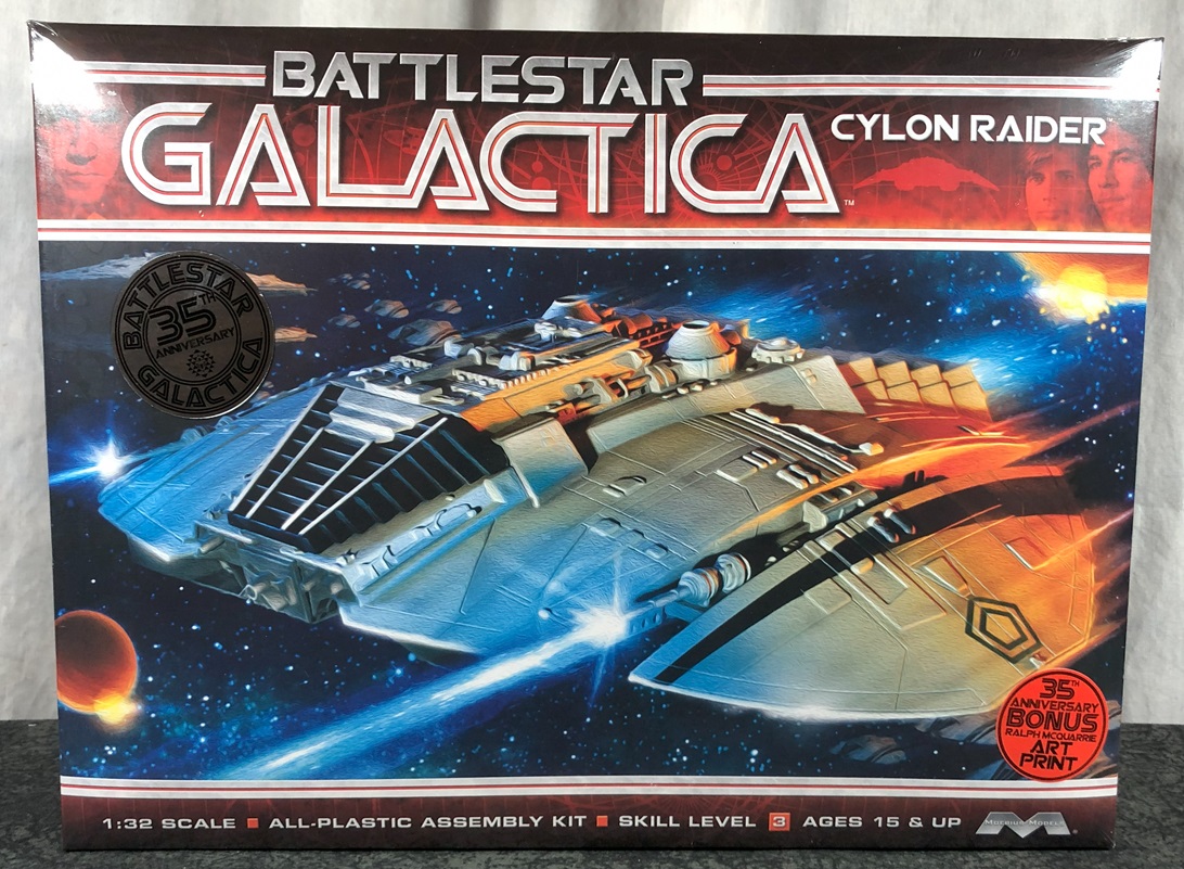 Moebius Classic Battlestar Galactica 1 32 Scale Cylon Raider Plastic 