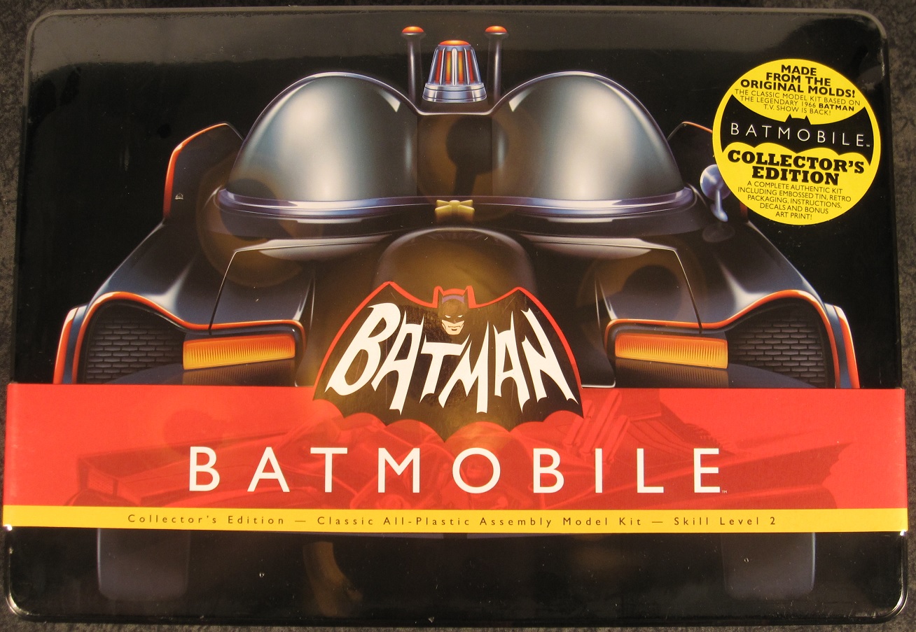 1966 Batmobile Batman & Robin Figuren 1:25 Model Kit Bausatz Polar Lights POL920 