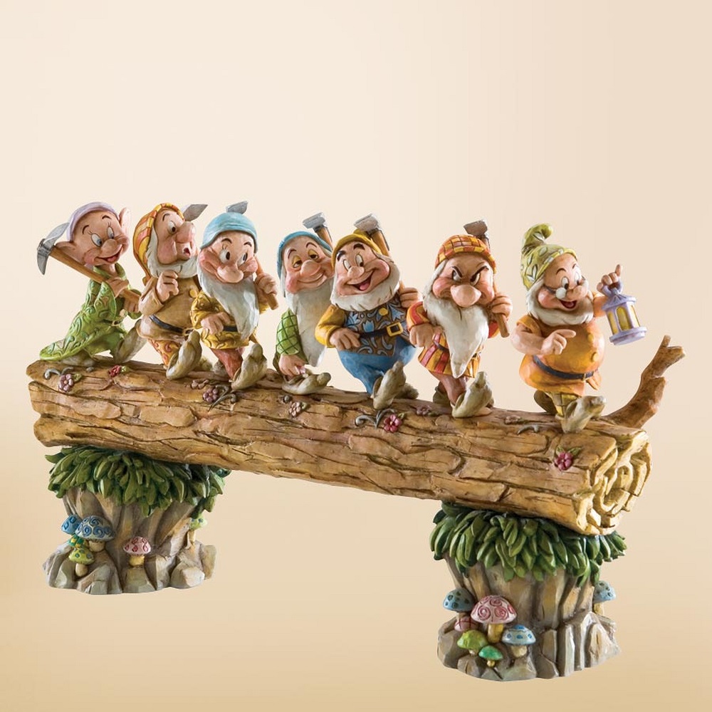 Disney Traditions Jim Shore Seven Dwarfs "Homeward Bound" Figure 