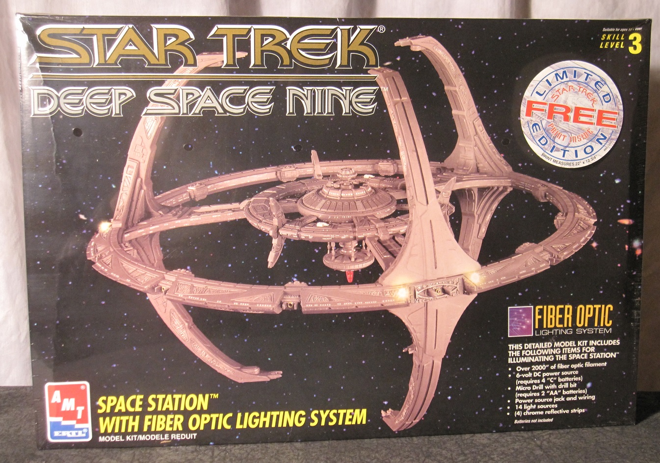 Star Trek 1:2500 scale Deep Space 9 Space Station w/ Fiber Optic Lighting Kit 