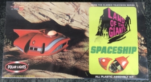 Land of the Giants 1:64 Scale Spindrift Spaceship Plastic Model Kit 
