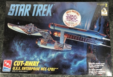 Star Trek 1:500 scale Cut-Away U.S.S. Enterprise NCC-1701 