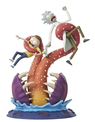 Rick & Morty Deluxe Gallery Statue 