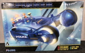 Blade Runner 1:24 scale Police Spinner Plastic Model Kit 