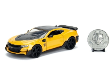 Transformers Last Knight 1:24 scale Bumblebee Camaro die-cast vehicle 