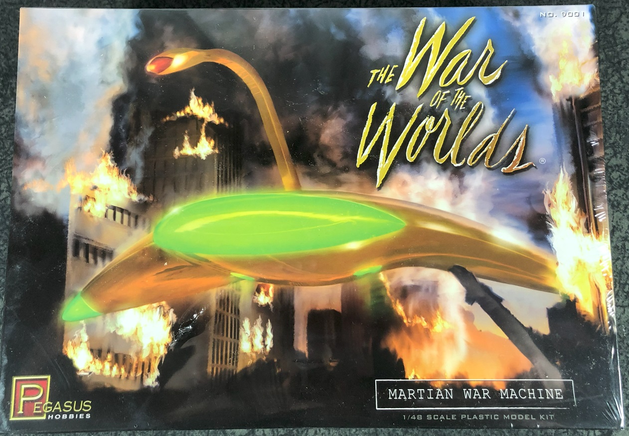War Machine Alien Model Pegasus - War of the Worlds 1:48 scale Martian War Machine Plastic ...